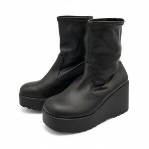 Black Leather Platform Boots Size 8.5